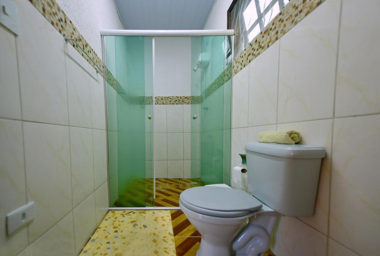 Casa A Beira Do Rio Jaguareguava Na Mata Atlantica Em Bertioga Sp Villa Екстериор снимка