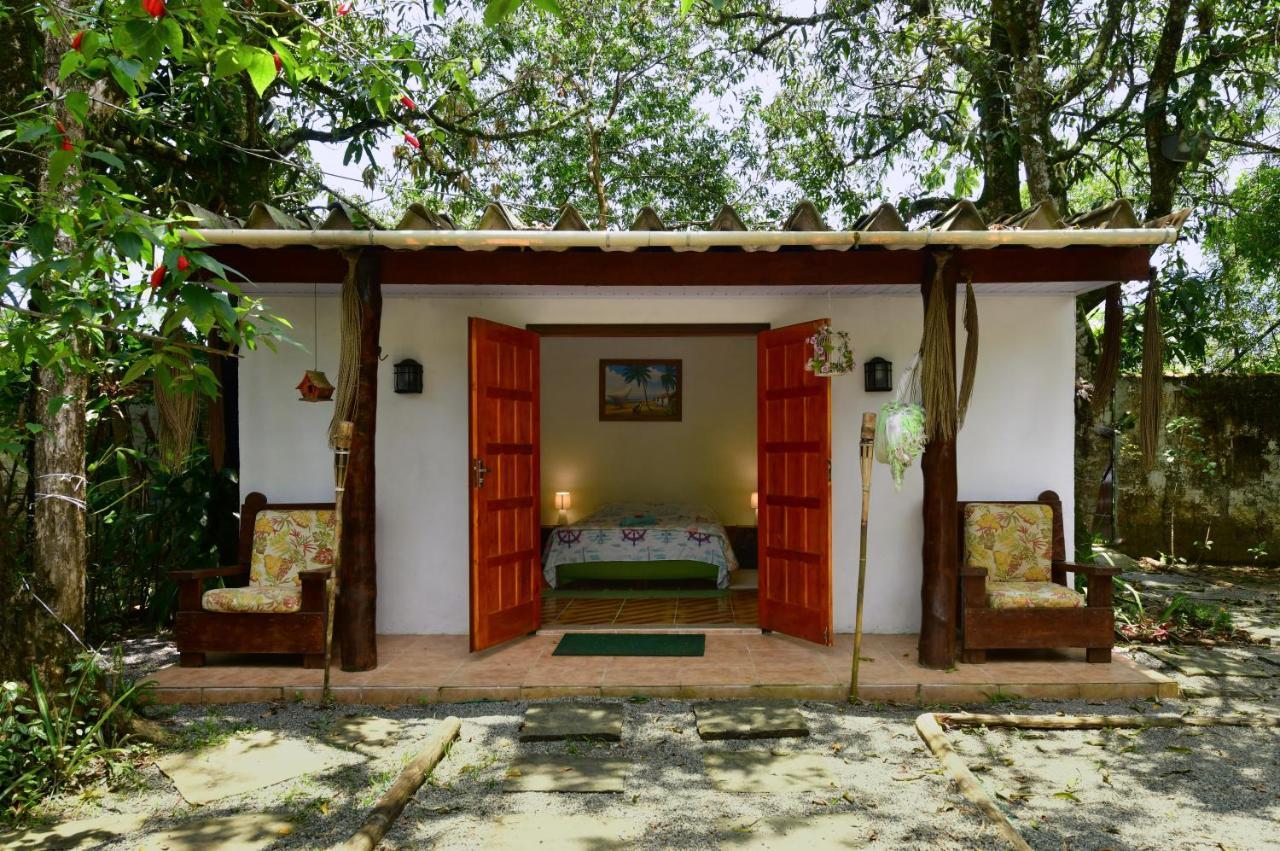 Casa A Beira Do Rio Jaguareguava Na Mata Atlantica Em Bertioga Sp Villa Екстериор снимка