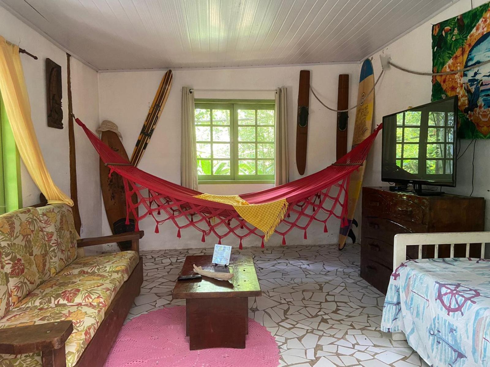 Casa A Beira Do Rio Jaguareguava Na Mata Atlantica Em Bertioga Sp Villa Екстериор снимка
